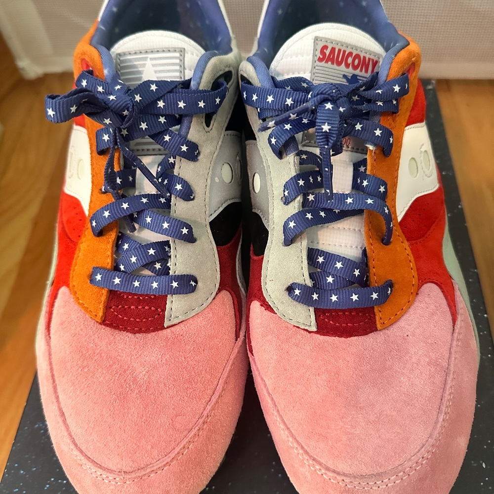 Saucony Pink and Orange Star-Laced Sneakers